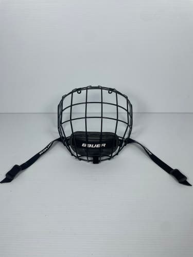 Like New Medium Bauer Profile II Full Cage - Black/White