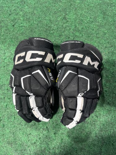 Black Senior CCM Tacks AS-V Gloves 14" (Used)