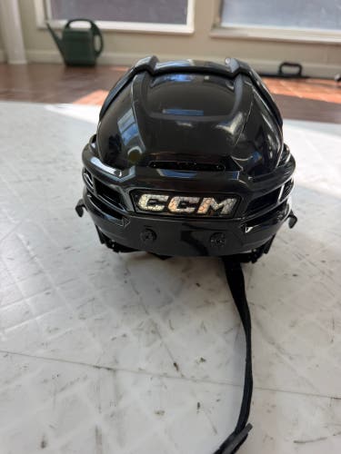 Medium CCM Super Tacks X Helmet (Used)