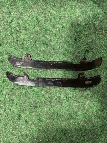 BladeTech Replacement Steel Blades 215 mm (Used)