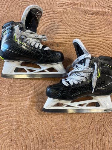 Senior Bauer Elite Hockey Goalie Skates Size 7 (Used)