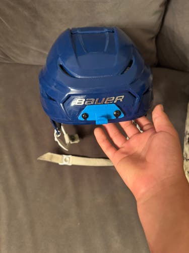 Small Bauer Hyperlite Helmet (Used)