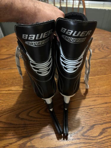 Black/White 1990 Bauer Pantera Hockey Skates Narrow Width 8 (Used)