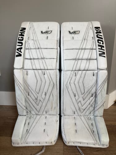 34" 2024 Vaughn VX1 Pro Carbon Goalie Leg Pads Pro Stock (Used)