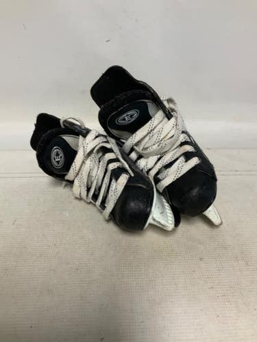 Used Easton E Youth Hockey Skate Youth 13.0 11823-S000042124