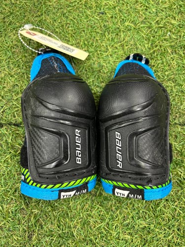 Youth Medium Bauer Bauer X Elbow Pads (Used)