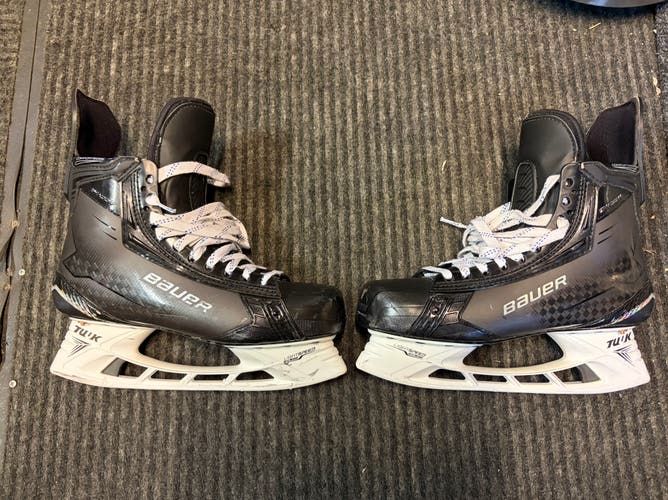 Prostock Black 2024 Bauer Supreme Shadow Hockey Skates Regular Width 9 (Used) Martin Necas custom