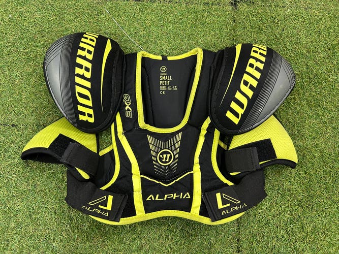Small Junior Warrior Alpha QX5 Shoulder Pads (Used)