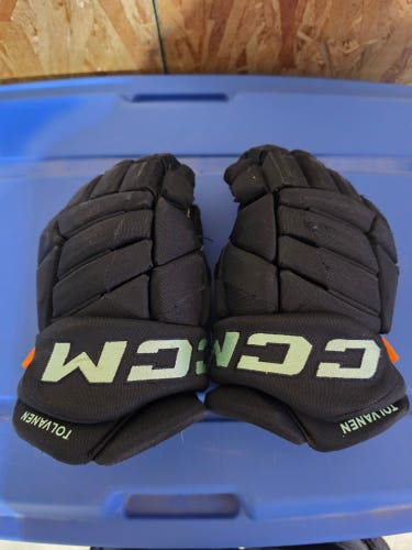 CCM HGJS Gloves 13" Pro Stock (Used)