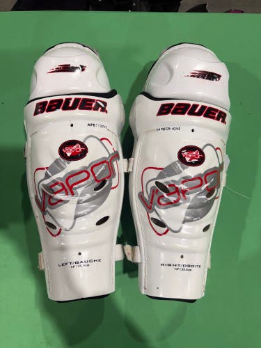 Intermediate Bauer Vapor Shin Pads 14" (Used)
