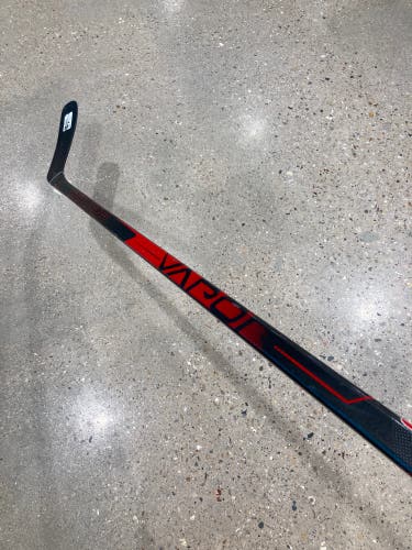 Intermediate Bauer Vapor X3.7 Hockey Stick Right Handed 50 Flex (Used)