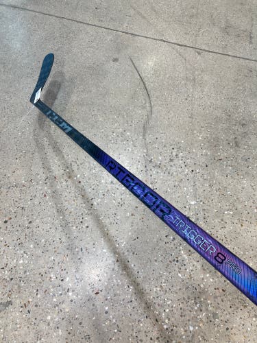 Intermediate CCM Ribcor Trigger 8 Pro Hockey Stick Right Handed P29 55 Flex (Used)