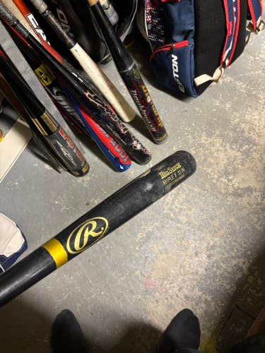Rawlings Big Stick Maple Bat (-3) 30 oz 33" (Used)