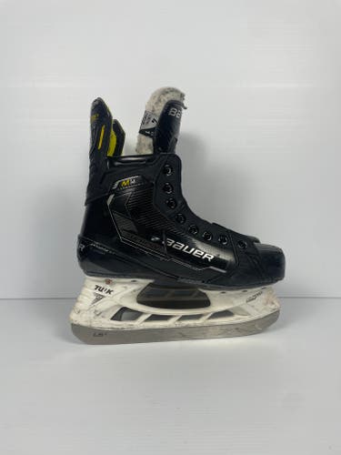 Used Size 4 Fit 1 Intermediate Bauer Supreme M4 Hockey Skates