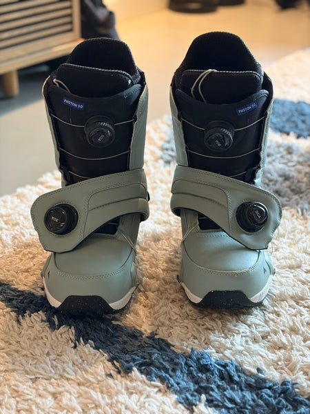 Men's Size M 9.5 (W 10.5) Burton PHOTON STEP ON Snowboard Boots All Mountain (Used)