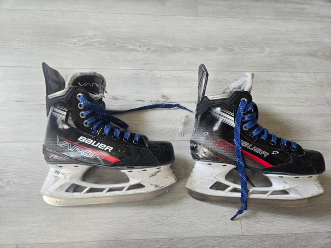 Bauer Vapor 3X Hockey Skates Regular Width Size 4.5 (Used)