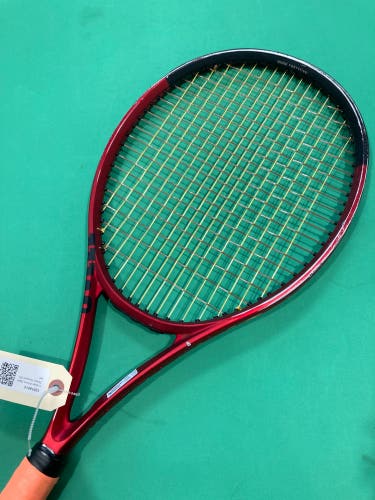Unisex Wilson Clash Tennis Racquet (Used)