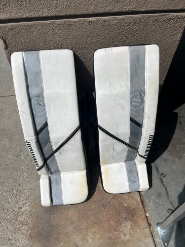 Large Senior Warrior  RG5 Goalie Leg Pads (Used)