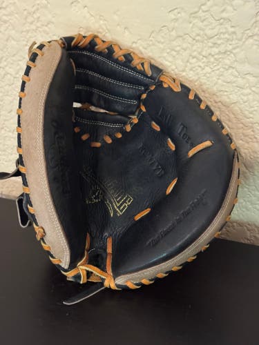 Rawlings Renegade RH Catcher's Baseball Glove 32" (Used)