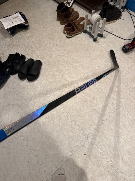 Intermediate Bauer Nexus Sync Left Hand Hockey Stick Toe Pattern 77 Flex Pro Stock (Used)