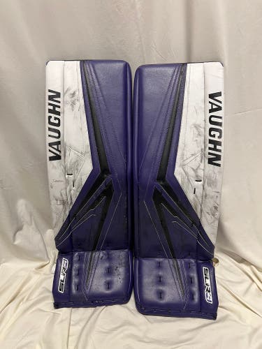 33" Vaughn SLR4 Pro Carbon Goalie Leg Pads Pro Stock (Used)