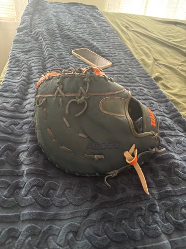 2024 Wilson A2000 RH First Base Baseball Glove 12.5" (Used)