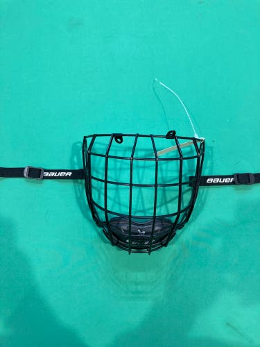 Medium Bauer True Vision Cages, Visors & Shields (Used)
