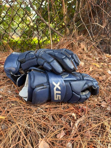 STX K18 Lacrosse Gloves (Used)