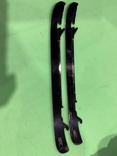 BladeTech Holders, Runners, & Replacement Steel Blades 288 mm (Used)