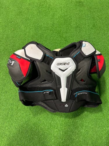 Large Senior CCM JetSpeed FT6 Shoulder Pads (Used)
