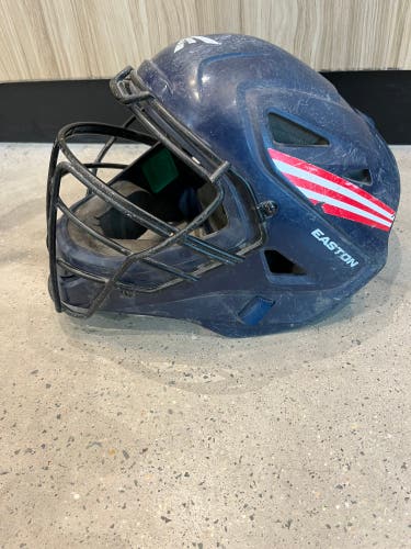 Easton Black Magic 3.0 Small Catcher's Mask (Used)