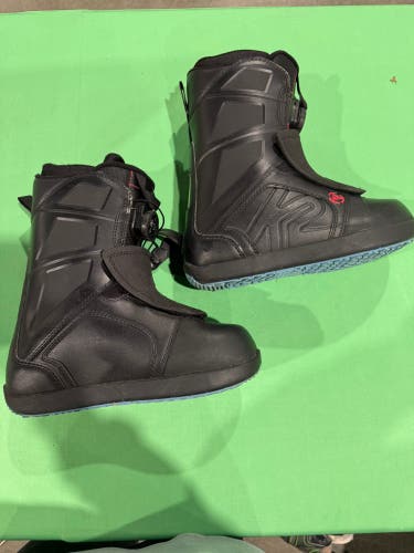 Men's Size M 7.0 (W 8.0) K2 Raider Snowboard Boots Soft Flex All Mountain (Used)