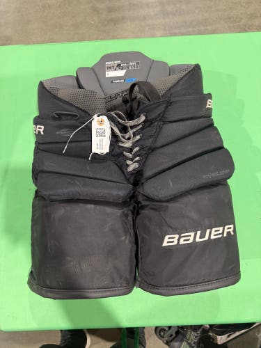Intermediate Small Bauer Elite Hockey Goalie Pants (Used)