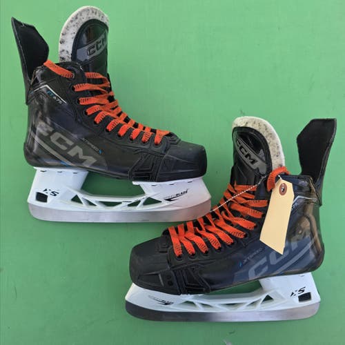 Senior CCM JetSpeed FT675 Hockey Skates Regular Width 7