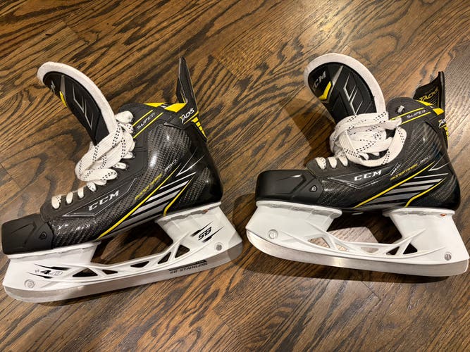 CCM Super Tacks Hockey Skates 10.5 (New)