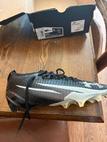 Men's Size M 10.0 (W 11.0) Under Armour Blur (Used)