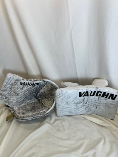 Demo Vaughn VX1 Pro Carbon Regular Glove Set (Used)