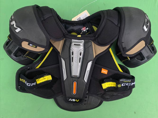 Large Junior CCM Tacks AS-V Shoulder Pads