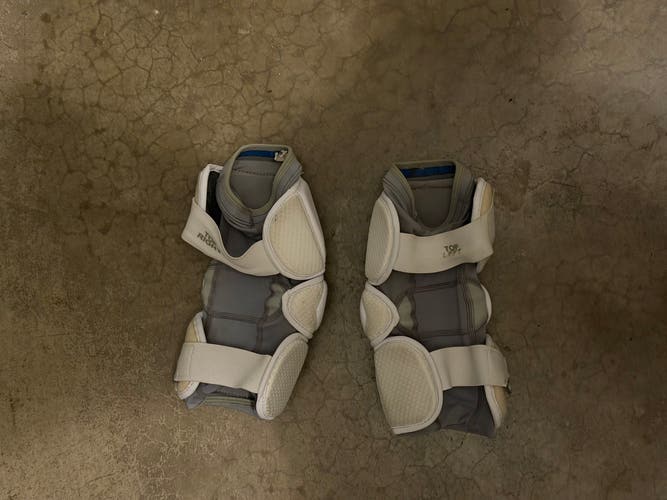 Large Adult EVO Arm Pads (Used)
