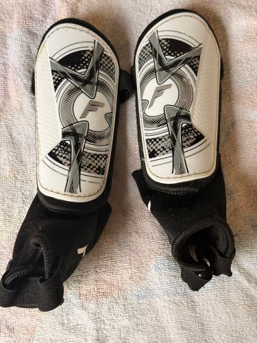XS Franklin Shin Guards (Used)