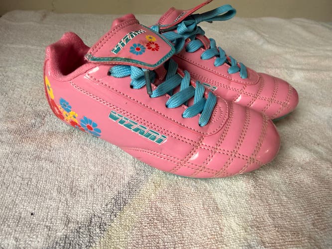 Pink Kids 11K (Little Kids) Cleats (Used)