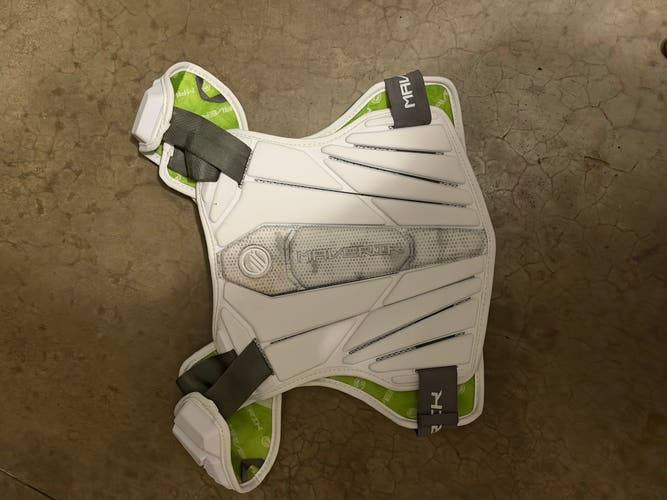 Large Adult Maverik MAX EKG Shoulder Pads (Used)
