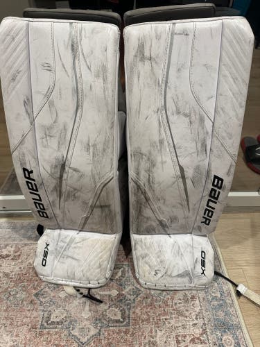 30" 2025 Bauer GSX Goalie Leg Pads (Used)