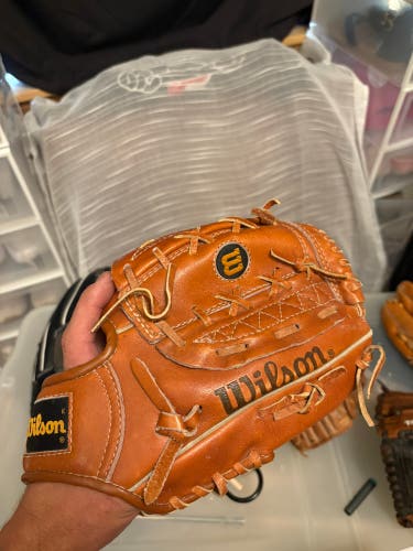 Wilson A2150 RH Infield Baseball Glove Kirk Gibson 11" (Used)