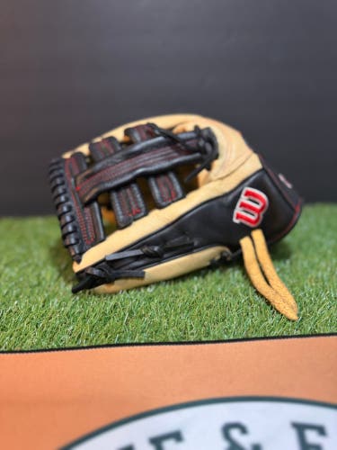Wilson A500 LH Outfield Baseball Glove 12.5" (Used)