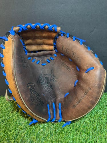 Rawlings Bull Series RH Catcher's Baseball Glove 32" (Used)