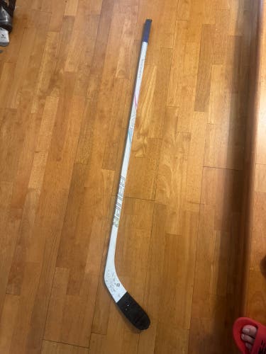 Junior Bauer Proto2 Left Hand Hockey Stick P28 30 Flex (Used)