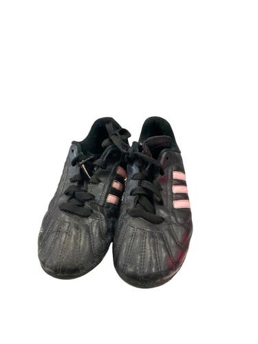 Used Adidas Soccer Cleats Black Junior 04 11859-S000034022