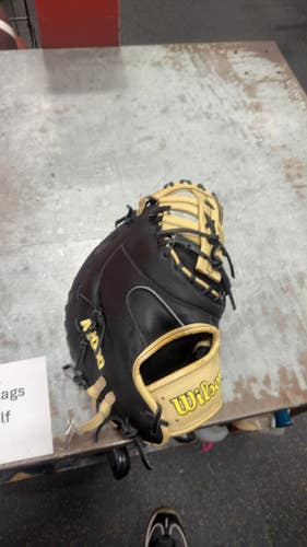 Used Wilson A2000 BB/SB First Base RH Throw Black And Tan 12 1/2" 11337-S000497821