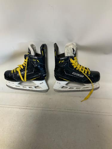 Used Bauer SUPREME M1 Junior Hockey Skate Junior 02 11823-S000042150